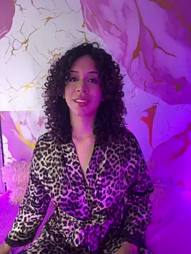 Snapshot of Woo_isDaphne chatting on 6, 7, 2026 Woo isDaphne online show from 6, 7, 2026