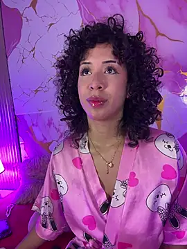 Snapshot of Woo_isDaphne chatting on 12, 7, 2026 Woo isDaphne online show from 12, 7, 2026