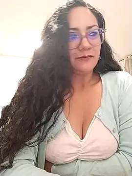 Salma-sweet online show from 3, 8, 2026