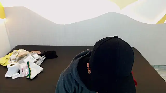 DaviidBuckx  online show from 24, 4, 2026