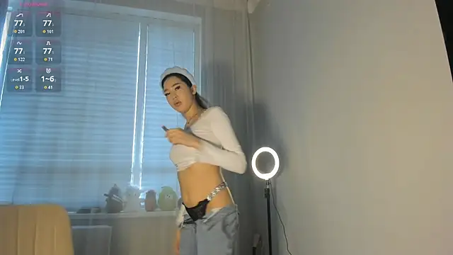 Snapshot of aiyumiprivate chatting on 5, 4, 2026 aiyumiprivate online show from 5, 4, 2026