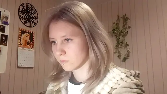 RunawayBr1de online show from 4, 3, 2026