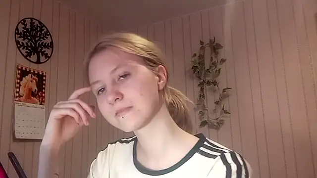 RunawayBr1de online show from 16, 3, 2026