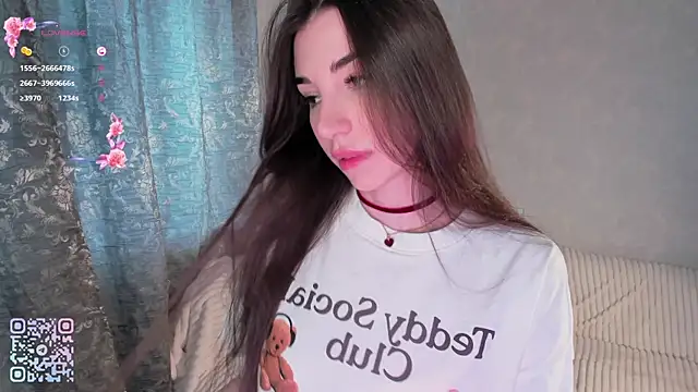 LaneLove1 online show from 28, 4, 2026