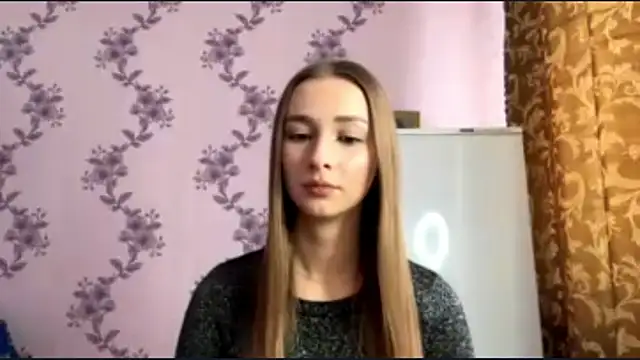 LacieHelaire online show from 16, 2, 2026