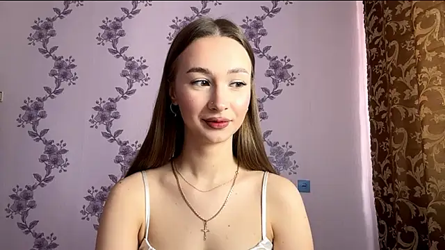 LacieHelaire online show from 11, 3, 2026