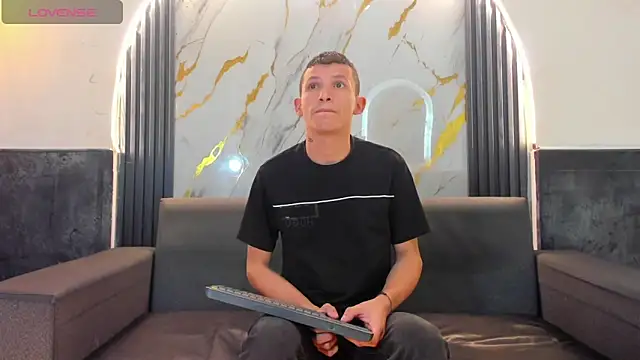 Isaak 26 online show from 21, 4, 2026