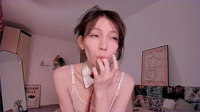 MiaPimmy online show from 19, 4, 2026