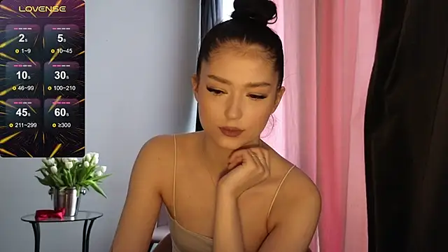 Whitney11 1131 online show from 9, 3, 2026