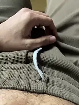 hassuniii online show from 3, 4, 2026