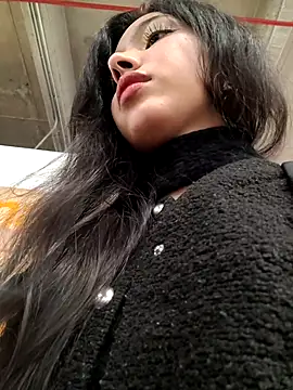 jadelaurent online show from 7, 6, 2026