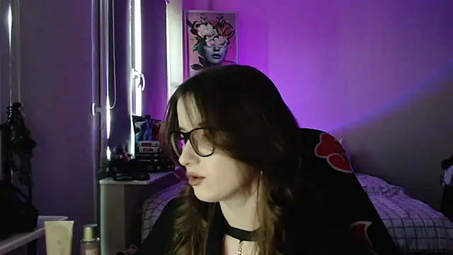 LunaXcherry online show from 21, 4, 2026