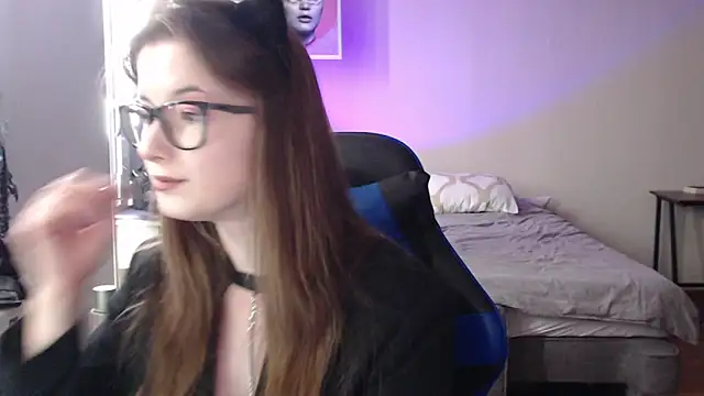 Snapshot of LunaXcherry chatting on 31, 5, 2026 LunaXcherry online show from 31, 5, 2026