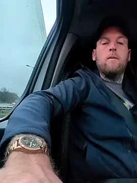 Snapshot of dave32000 chatting on 12, 2, 2026 dave32000 online show from 12, 2, 2026