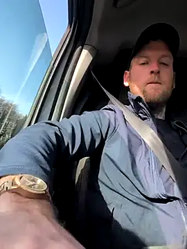 Snapshot of dave32000 chatting on 17, 2, 2026 dave32000 online show from 17, 2, 2026