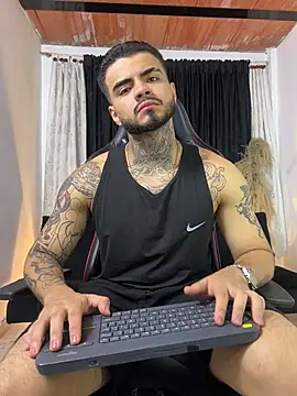 Benjii Carter1 online show from 17, 4, 2026