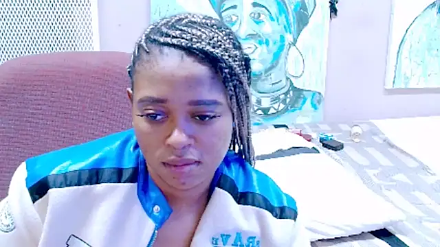 TyraHotxxx online show from 25, 4, 2026