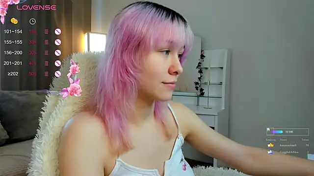 EmilyTrase online show from 8, 6, 2026