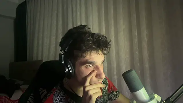 enesbabakral online show from 13, 3, 2026