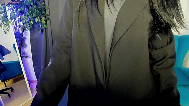 little  isabel online show from 18, 5, 2026