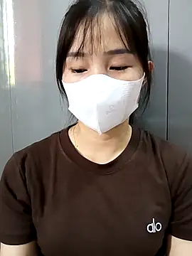 -Dumi- online show from 21, 4, 2026