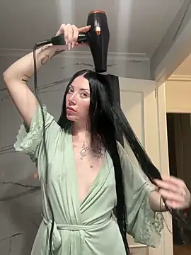 Karmenlovex online show from 27, 4, 2026