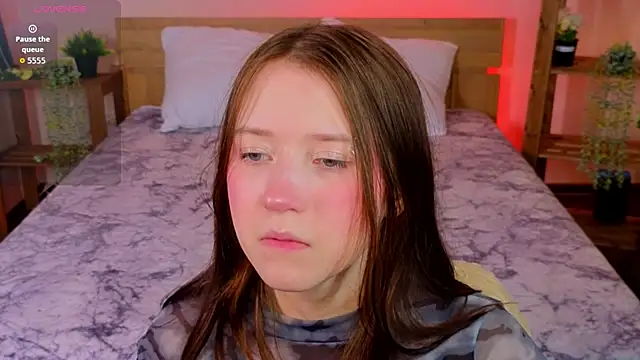 MmollyMay online show from 25, 4, 2026