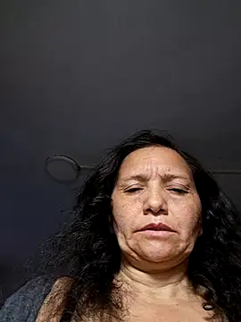 Alexamontiel  online show from 12, 2, 2026