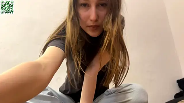 VickieKush online show from 4, 4, 2026