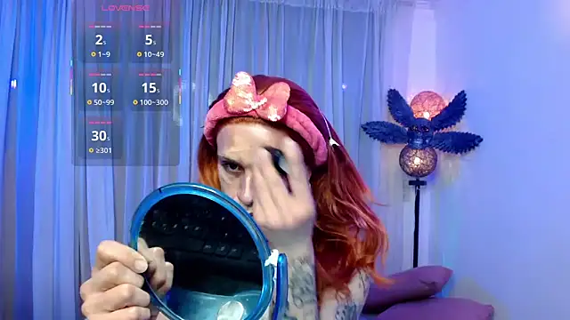 DanniHotBoy02 online show from 24, 4, 2026