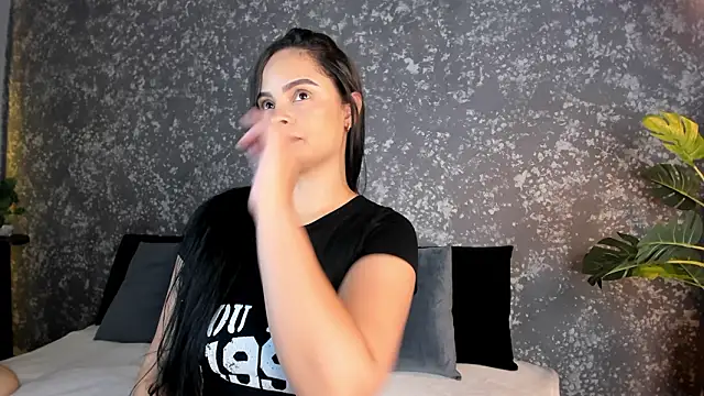 emma  summers online show from 24, 2, 2026