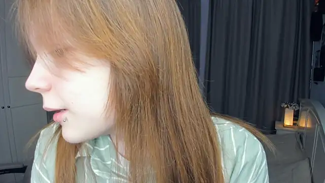 LavenderMitten online show from 6, 4, 2026