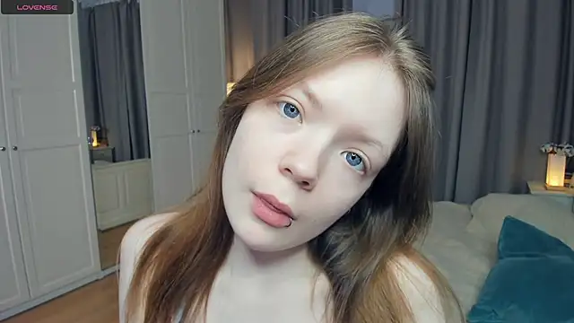 LavenderMitten online show from 26, 4, 2026