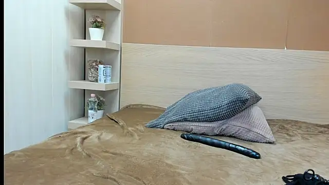 PinkyTwerkyX online show from 24, 4, 2026