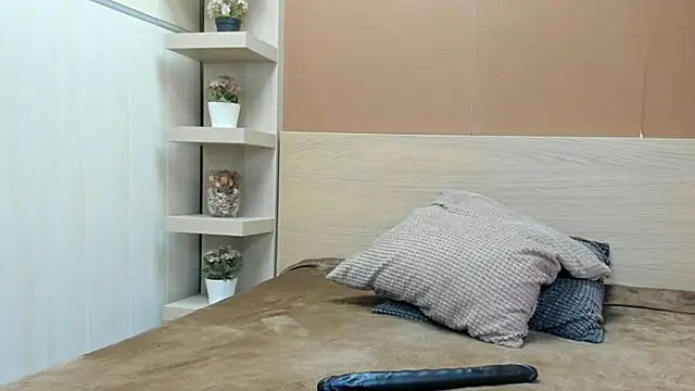 PinkyTwerkyX online show from 27, 5, 2026