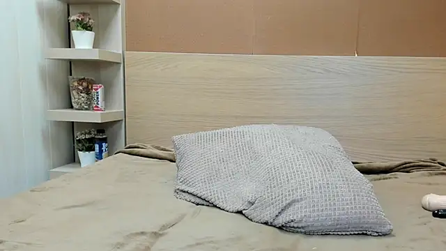 PinkyTwerkyX online show from 5, 6, 2026