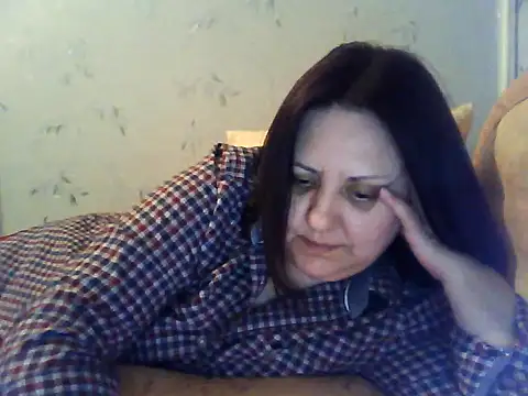 LockyCharm111 online show from 22, 4, 2026