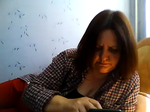 LockyCharm111 online show from 26, 4, 2026