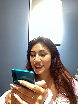 VelariaSoft online show from 25, 4, 2026