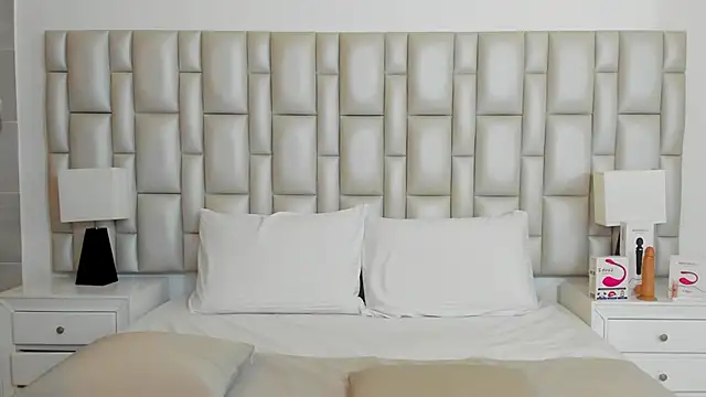 Snapshot of paola_katy_dicks chatting on 7, 3, 2025 paola katy dicks online show from 7, 3, 2025