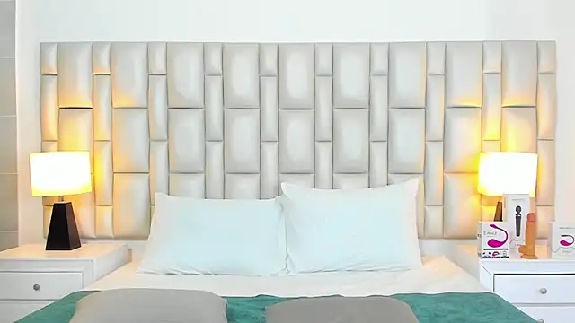 Snapshot of paola_katy_dicks chatting on 10, 9, 2025 paola katy dicks online show from 10, 9, 2025