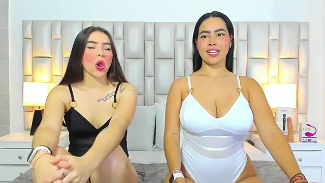 paola katy dicks online show from 22, 4, 2026