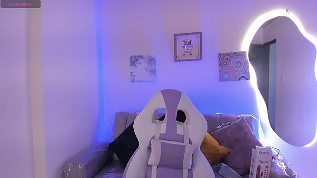 Afrodita rouss online show from 19, 2, 2026