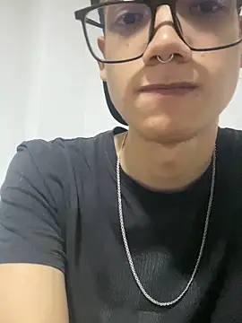 Snapshot of Santi_Princex chatting on 16, 2, 2026 Santi Princex online show from 16, 2, 2026