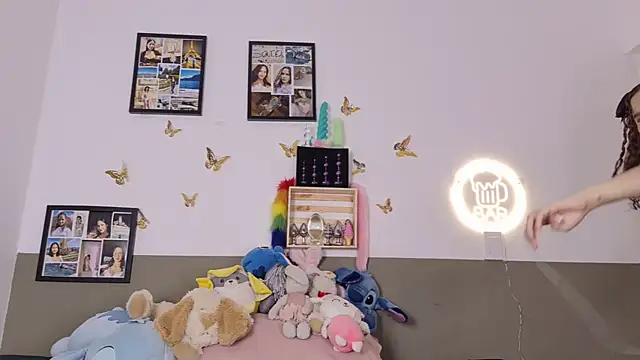 catalina santana4 online show from 29, 4, 2026