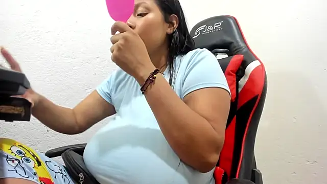 QueenNyxx online show from 29, 4, 2026