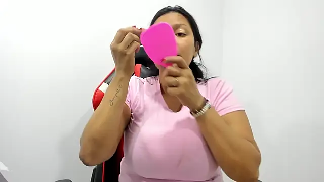 QueenNyxx online show from 13, 5, 2026