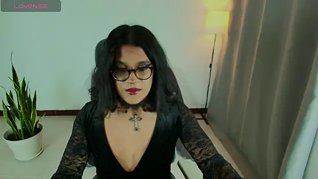 Snapshot of succubus_Vitta chatting on 13, 6, 2026 succubus Vitta online show from 13, 6, 2026