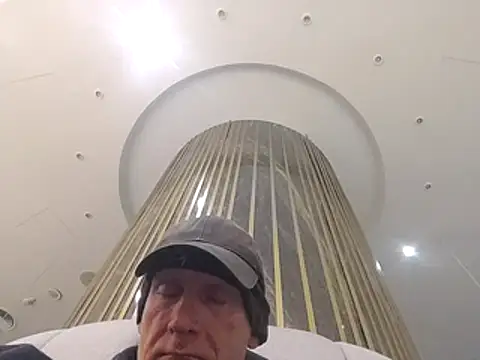 Snapshot of sk8brd_snwbrd_no_snitch chatting on 12, 6, 2026 sk8brd snwbrd no snitch online show from 12, 6, 2026