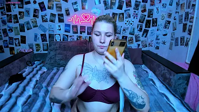 x Ulya1cutex online show from 24, 4, 2026